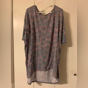 LulaRoe Classic T